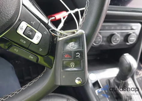 2021 Volkswagen Tiguan 2.0T Se/2.0T Se R-Line Black/2.0T Sel из США, поврежденный, VIN 3VV3B7AX9MM034390